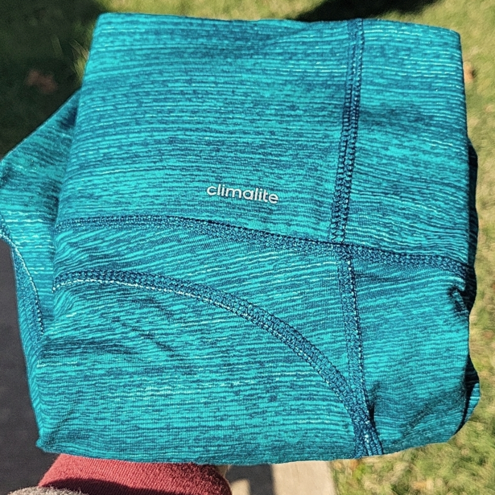 Adidas capri crop leggings.